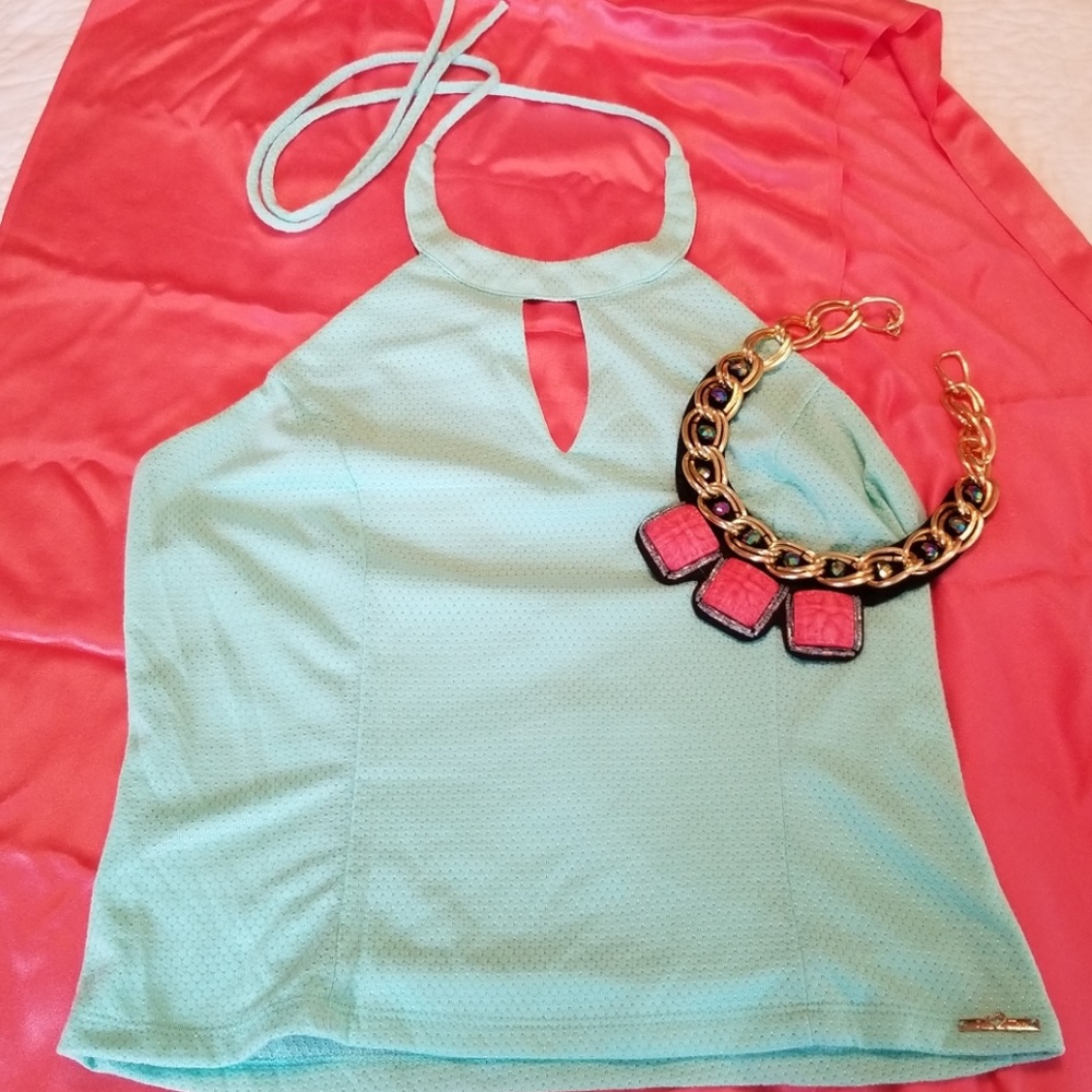 I TOO Green-Tie Yoke Keyhole Halter Top